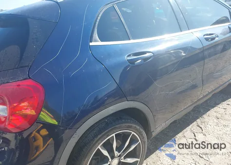 2017 Mercedes-Benz Gla 250 4Matic из США, поврежденный, VIN WDCTG4GB0HJ363695